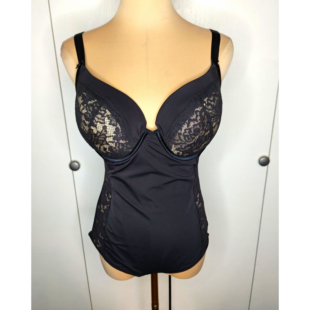 Maidenform Firm Foundations Built-In-Bra Body Shaper sz 12 36D
